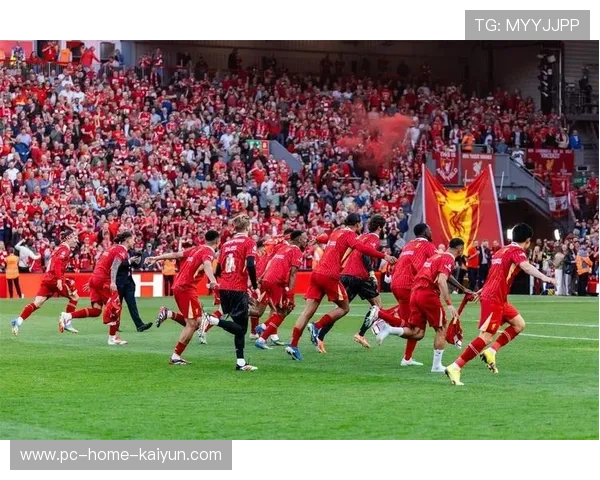 利物浦终场前错失良机，全队哨响后情绪爆棚